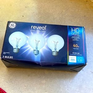 GE Reveal lightbulbs set of 3. New in box. Moved and won’t need. Vivid color